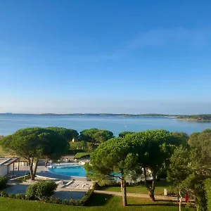 https://vv-medulin.pula-hotels.org